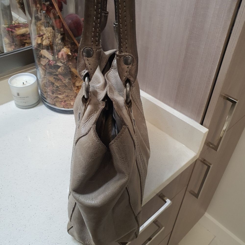 Frye handbag - Picture 13 of 16